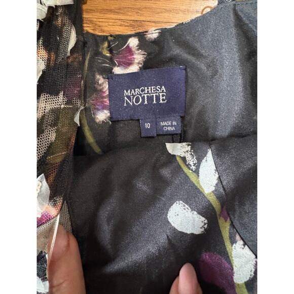 Marchesa Notte black appliqué tiered party  V-neck dress size 10 / M - Picture 10 of 12